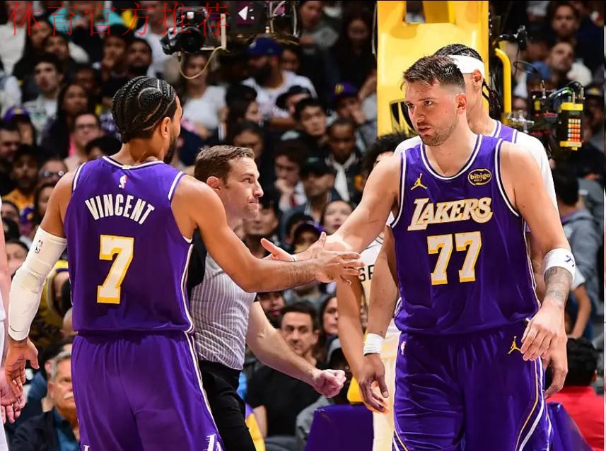 马刺缺少文班亚马仍七人得分上双 大胜湖人令其单场失分创新高